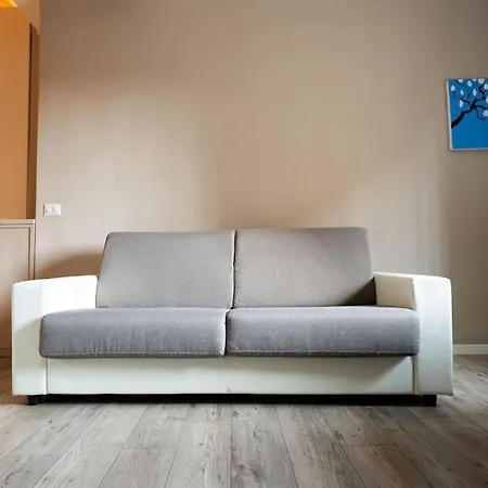 10min To Downtown Bright And Stylish Apartman